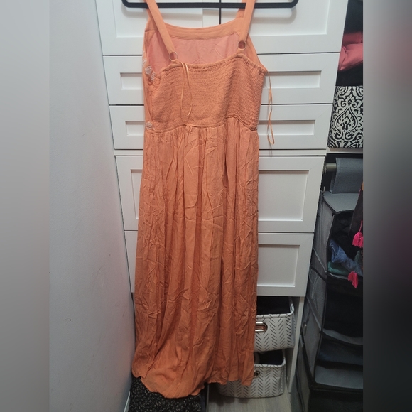 BNWOT White Birch Dress Size Mediu. - Picture 2 of 3